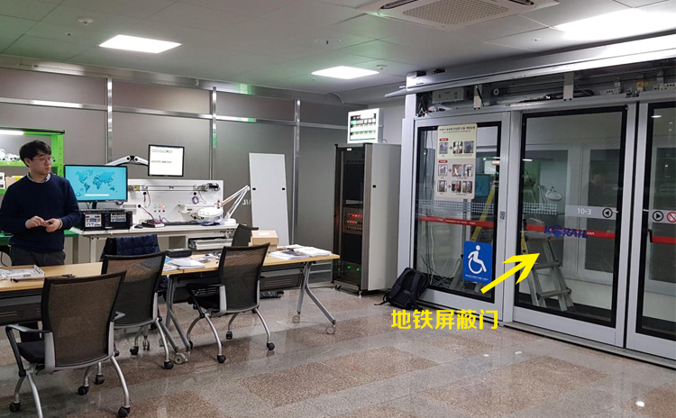 韓國(guó)地鐵屏蔽門維修維護(hù)實(shí)例